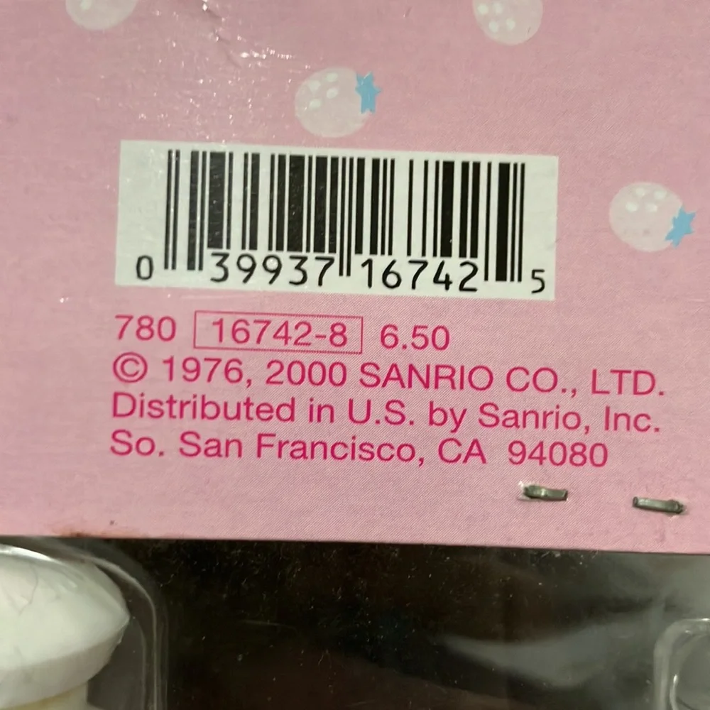 NWT Y2K Vintage 2000 Hello Kitty Pump Bottle